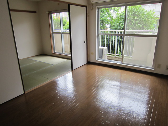 グランバニアの洋室|南側洋室（6帖）