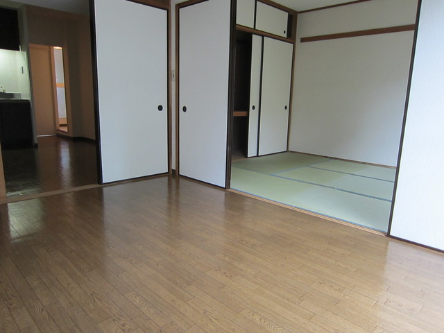 グランバニアの洋室|南側洋室（6帖）