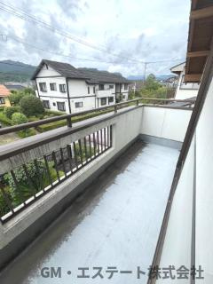 宮崎市学園木花台南3丁目　中古住宅のバルコニー