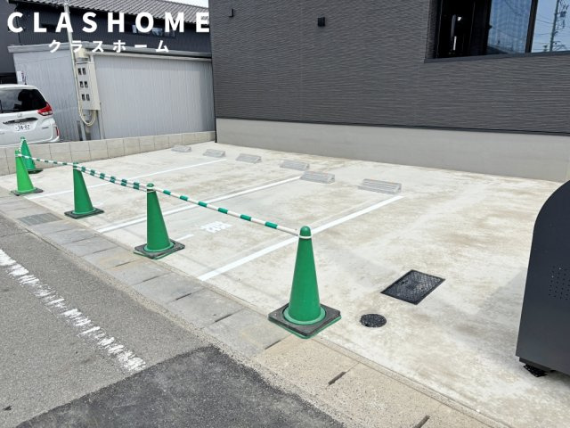 Jack kamishigeharaⅠ　　刈谷市近郊の賃貸はクラスホーム刈谷店の駐車場