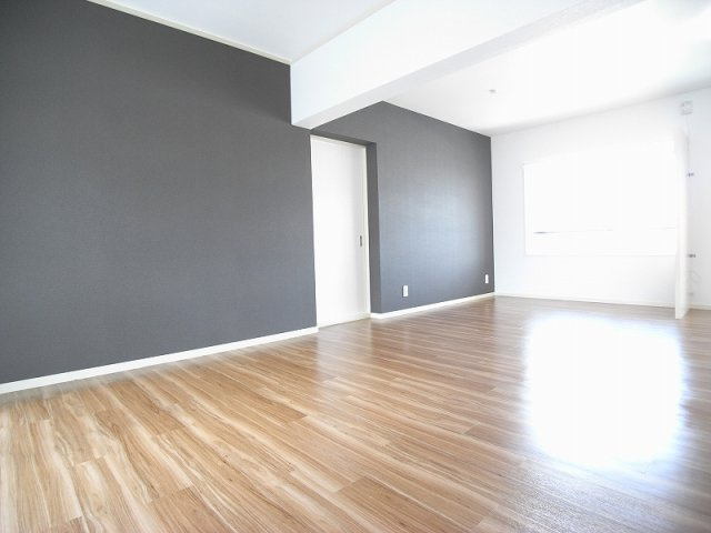 【居間・リビング】 | ファミール吉田Ⅰ