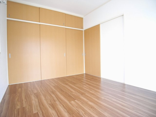 【洋室】 | ファミール吉田Ⅰ