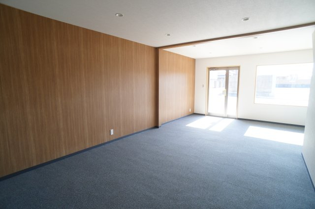 奈良市法蓮町の店舗の居間・リビング