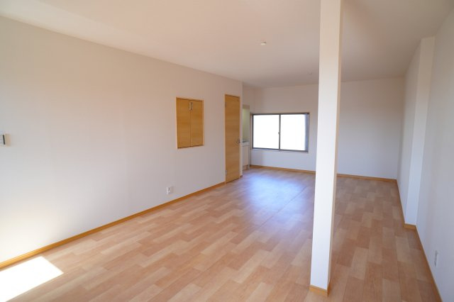 奈良市法蓮町の店舗の内装