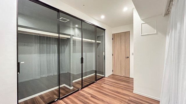 THE TOKYO TOWERSの洋室|きれいな洋室です