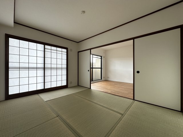 ガーデンビラ舞子1号棟の和室