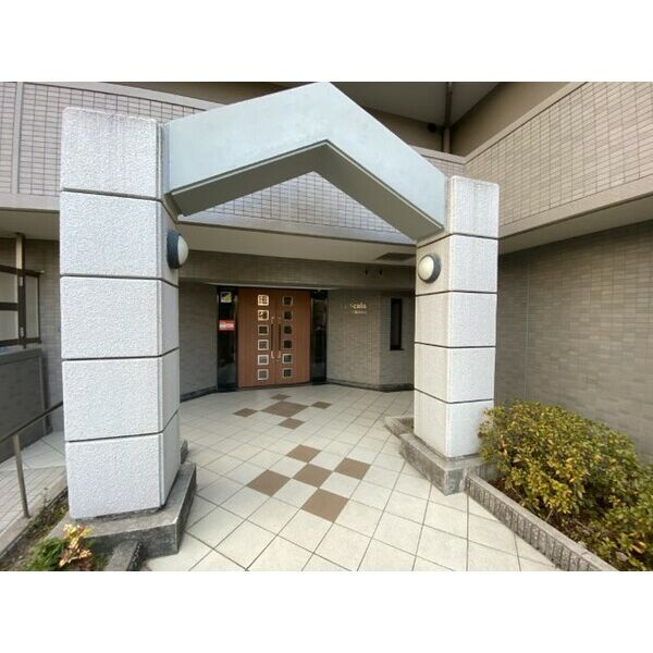 レスカーラ緑地公園のエントランス