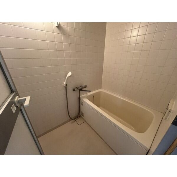 レスカーラ緑地公園の浴室