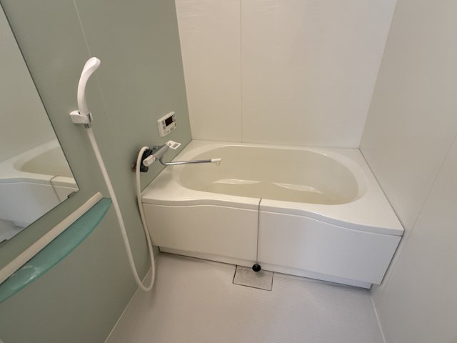 フォレスト中島の浴室