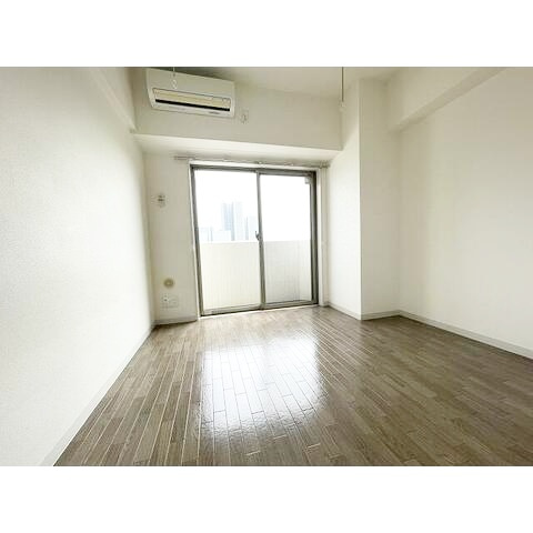 Paulownia Valley take2 ポートサイドの寝室|白基調の落ち着いた寝室♪