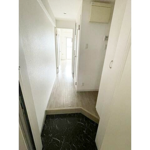 Paulownia Valley take2 ポートサイドの玄関|シューズボックス付きの玄関♪