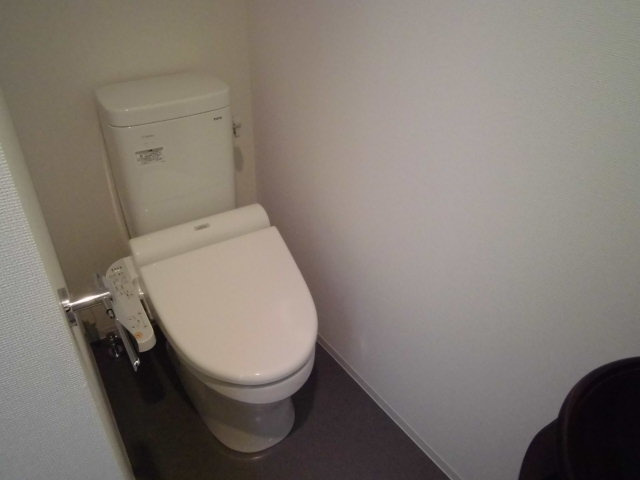 ラシュレエグゼ難波南のトイレ