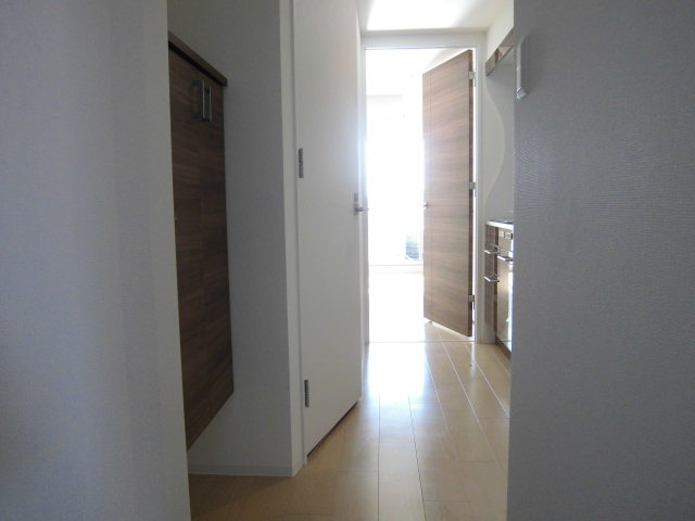 ラシュレエグゼ難波南の玄関