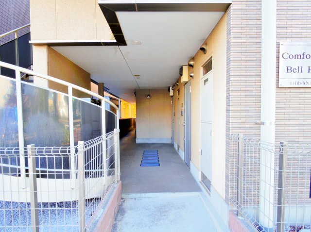 コンフォートベルハウスＢ棟のエントランス