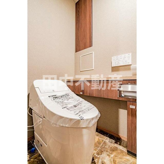 オーパスレジデンス南青山のトイレ