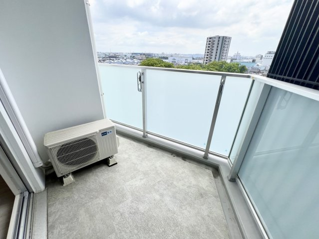 THE BAY FLAT(ザベイフラット)のバルコニー