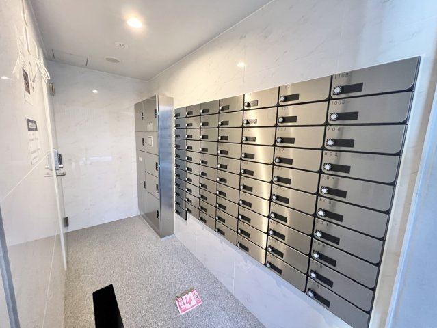 THE BAY FLAT(ザベイフラット)のその他共用部分|集合ポスト