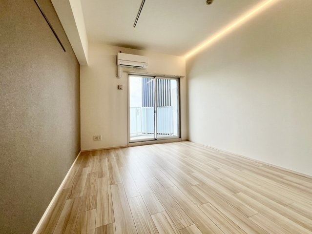 THE BAY FLAT(ザベイフラット)の居間・リビング