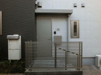 【エントランス】