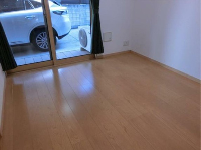 【居間・リビング】 | リベルテ | 明るい洋室！