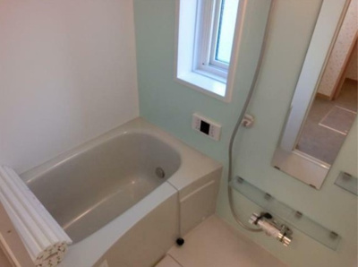 【浴室】 | リベルテ | 追い焚き機能、浴室乾燥機付きバス。