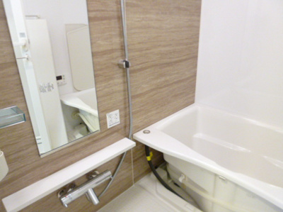 【浴室】 | SKY RESIDENCE 1 | 日々の疲れを癒すお風呂付です