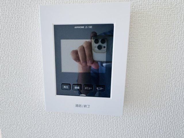 松戸市西馬橋４丁目新築戸建【旭町小学校：8分】のセキュリティ|来客時も安心のTVモニター付きインターフォン