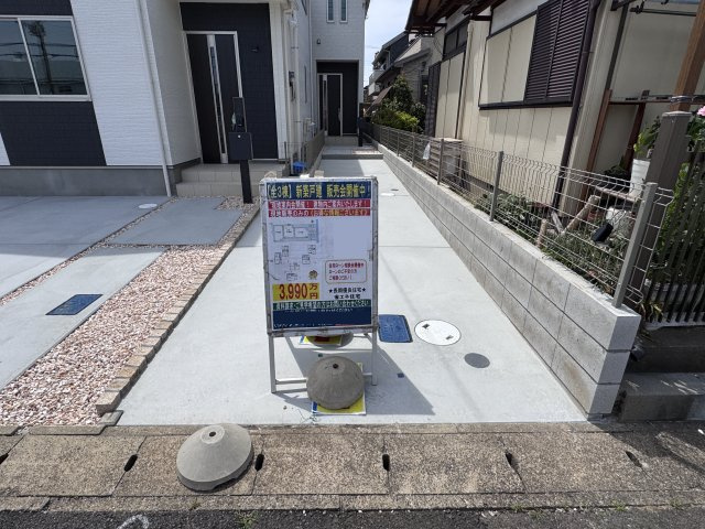 松戸市西馬橋４丁目新築戸建【旭町小学校：8分】の駐車場|B号棟駐車スペース