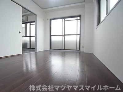 【洋室】 | サクシードマンション