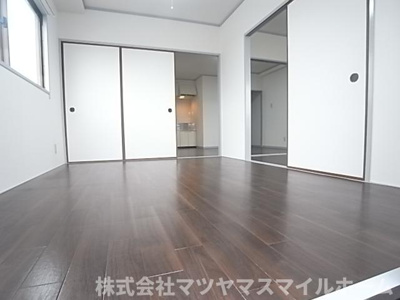 【寝室】 | サクシードマンション