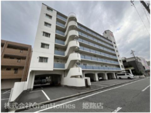 ハイツ野田の外観
