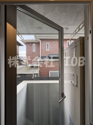 【バルコニー】 | ルナサテラート | 1F