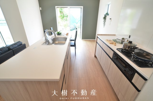 【キッチン】 | 座間市相武台2丁目　新築戸建て　全１棟【仲介手数料無料】