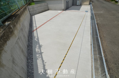 【駐車場】 | 座間市相武台2丁目　新築戸建て　全１棟【仲介手数料無料】