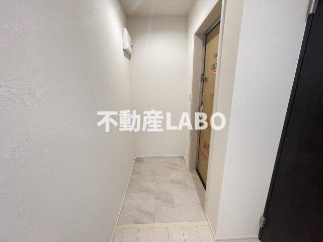 フジパレス住吉長居Ⅰ番館の玄関