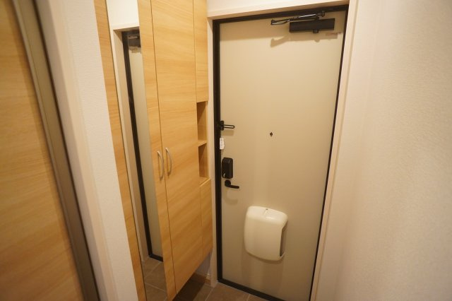 ヴァン　ベール　コートの玄関