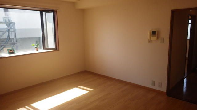 メゾンホークロードの寝室