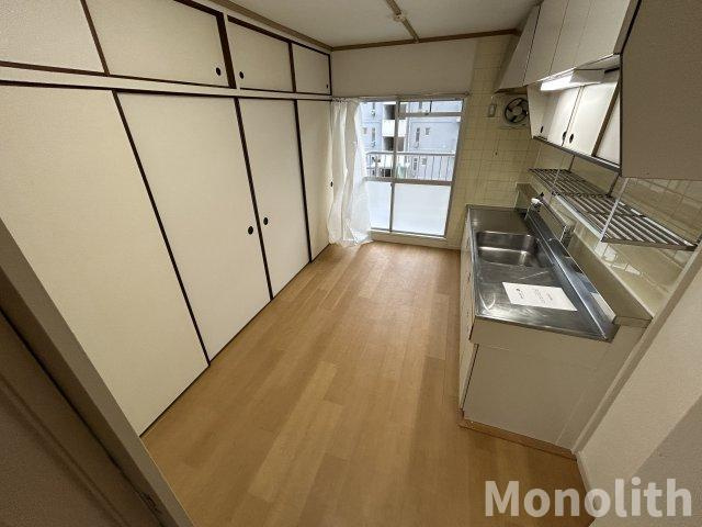 泉北城山台３丁11号棟の内装