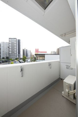 リビオメゾン南砂町のバルコニー