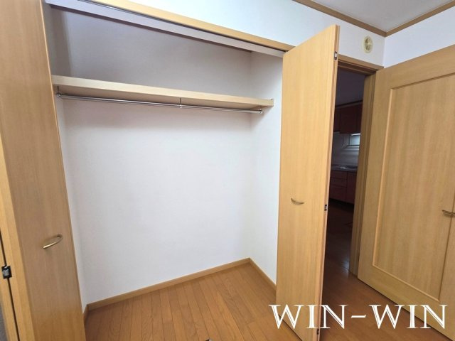 ドルフ・サンフラワー Ⅱの収納