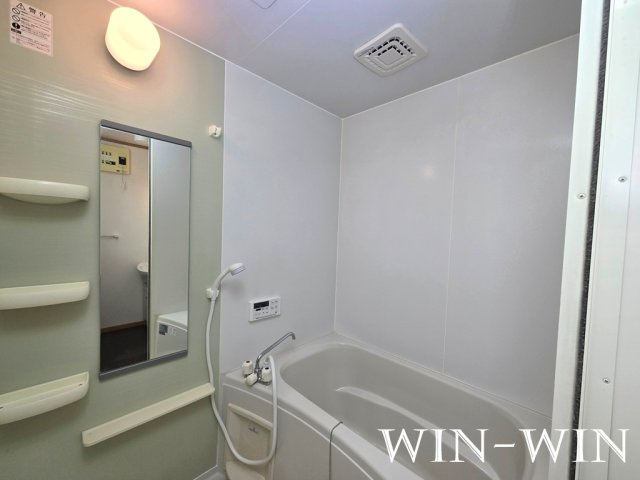 ドルフ・サンフラワー Ⅱの浴室