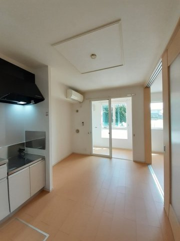 パームスＢの居間・リビング