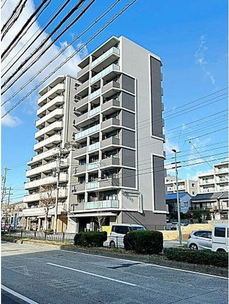 BLESTON COURT MIZUHOUNDOJOHIGASHIのエントランス