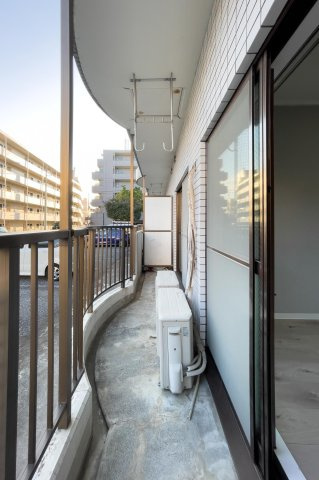 マグノリア立川のバルコニー|参考イメージ写真。