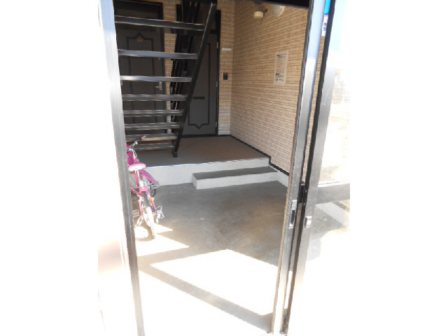 スイートホーム２のエントランス