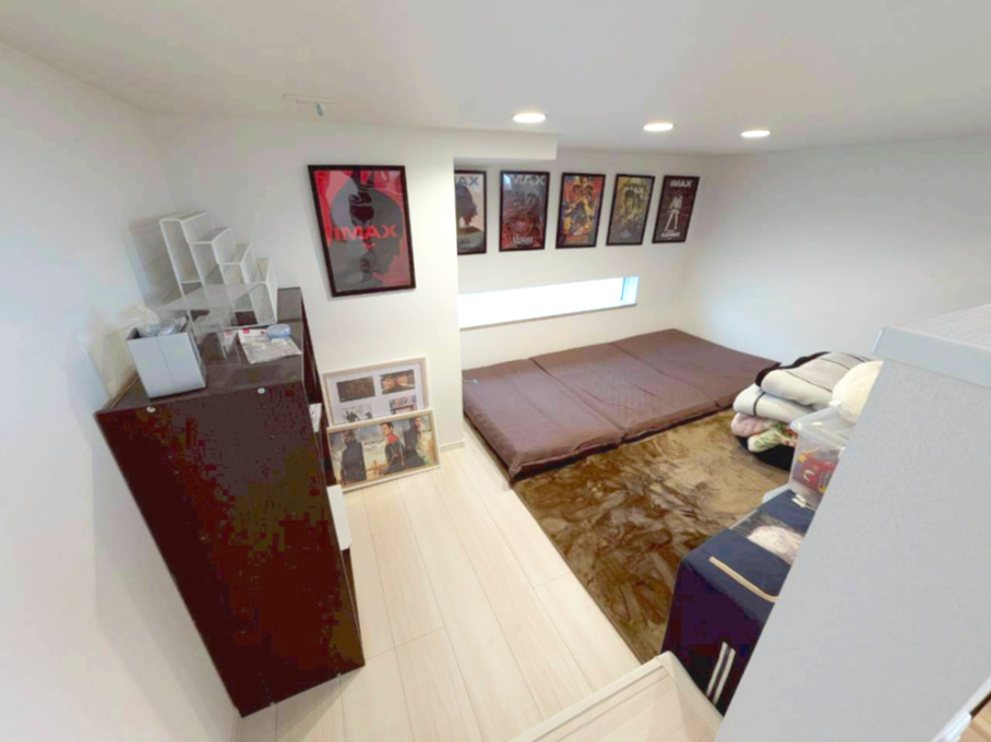 伯太町3丁目：中古一戸建てのその他|シアタールームです。寝室にすることもできるので、ライフスタイルに合わせてお考え下さい。