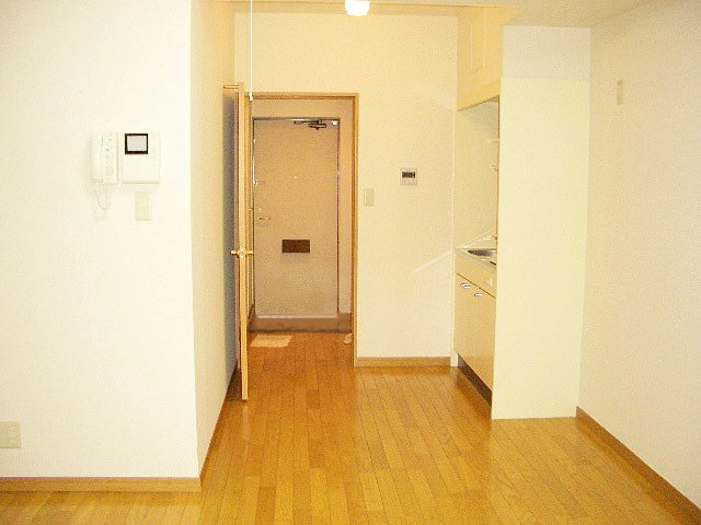 ＡＸＩＳ　Ｍ＆Ｓの居間・リビング|居室1