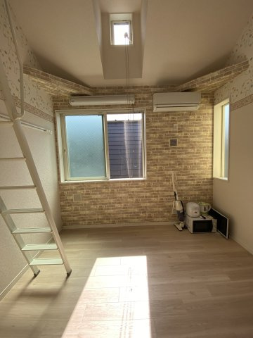 ユナイト尻手スサーナの杜の居間・リビング