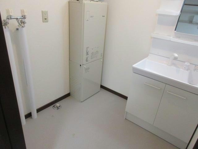 Dermozo（デルモゾ）の洗面所