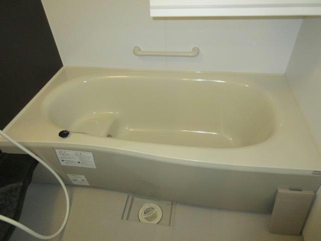 Dermozo（デルモゾ）の浴室